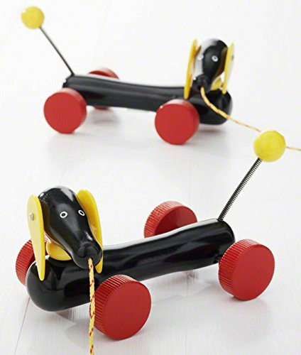 Imagen 4 de 7 de Brio Pull Along Perro Salchicha