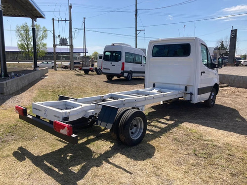 Mercedes-Benz Sprinter 517 CDI Chasis 4325