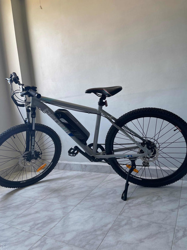 Imagen 1 de 5 de Bicicleta Eléctrica Marca Benelli