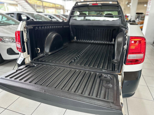 Volkswagen Saveiro Robust 1.6 Total Flex 8v