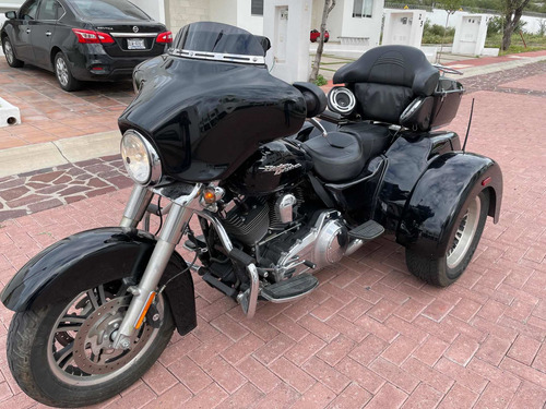 Imagen 1 de 14 de Harley Davidson Trike Street Glide - A Tratar