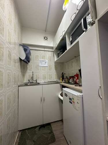 Arriendo Oficina 5 Privados, Sala De Reuniones, 2 Baños
