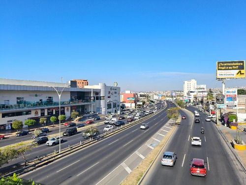 Local Comercial En Venta En Colonia Álamos 3a Sección, Querétaro, Querétaro