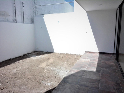 Imagen 6 de 18 de Casa En Venta En Sierra Nogal - Nueva - $2,900,000 - Jardin Amplio - Frente A Área De Donación - León Gto