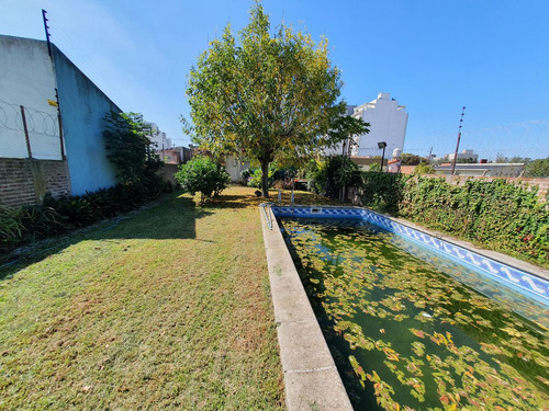 Terreno De 600 M2 (10 X 60) En Berazategui Centro, Ideal Para Desarrollo Inmobiliario!