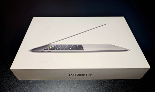 Apple Macbook Pro A1707 16gb Ram 512gb Ssd Gris (Usado)