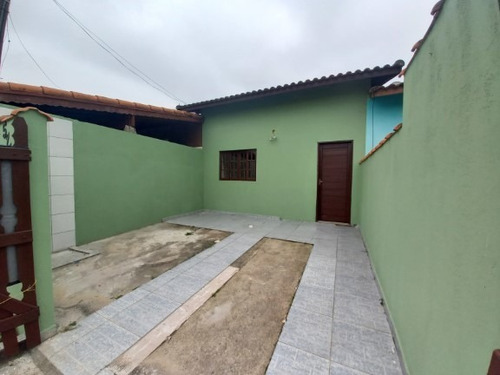 Imagem 3 de 14 de Casa Na Praia Em Itanhaém Aceita Financiar 8685