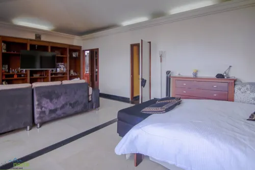 Apartamento En Venta En El Poblado Las Lomas. Cod V12653