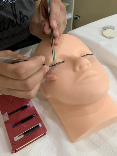 Imagem 4 de 5 de Curso De Estética
