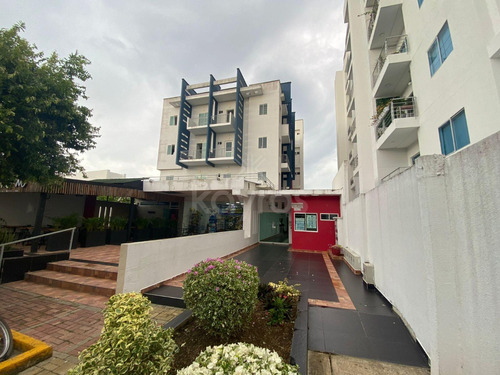 Venta De Apartamento, Edificio Torrealcazar En La Castellana Sin Administración, Montería Córdoba