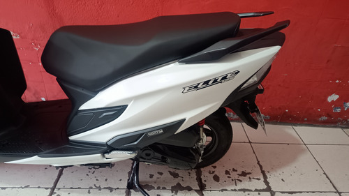 Honda Elite 2025 Com Apenas 76 Kms
