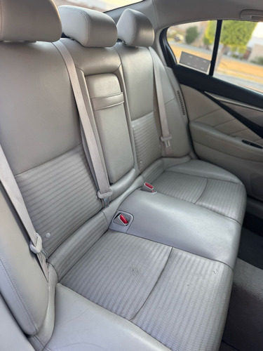 Infiniti Q50 3.5 Hybrid At