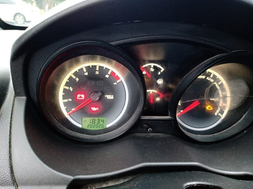 Ford Fiesta Max Con Gnc