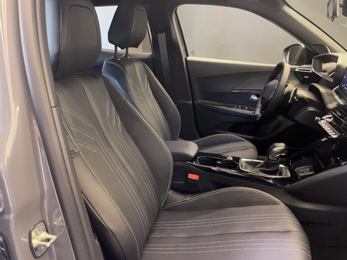 Peugeot 2008 1.0T Gt