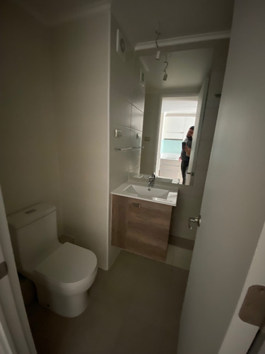 (adm) Depto. Tipo Estudio 1 Baño Terraza, Estacion Central