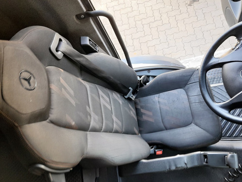 Imagem 14 de 25 de Mercedes-benz Axor2036 4x2 Teto Alto Susp Chassi Metálica