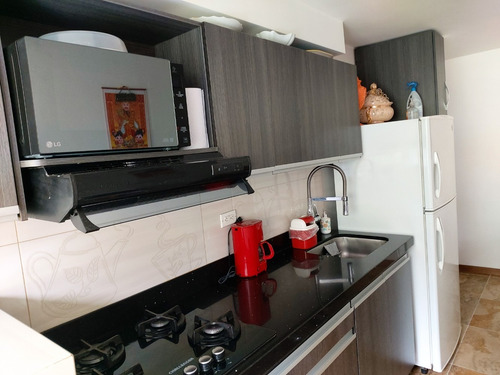Imagen 7 de 14 de Sabaneta Vendo Hermoso Apartamento
