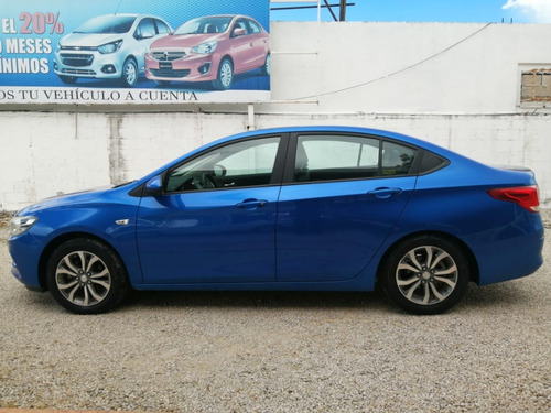 Imagen 2 de 10 de Chevrolet Cavalier Premier