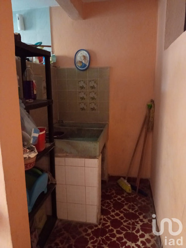Venta Casa 10 Ambientes Hermenegildo Galeana
