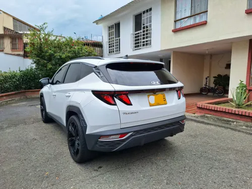 Hyundai Tucson 2.0 Advance 4X2 At