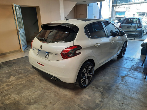 Peugeot 208 Gt M/t 2016 Km98500.-