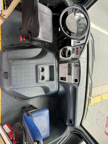 Volare W9 Micro Onibus Escolar