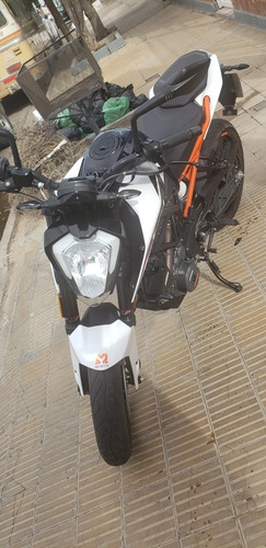 Imagen 2 de 10 de Ktm Duke 250