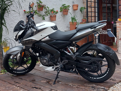 Bajaj Rouser Ns 200 Fi Abs