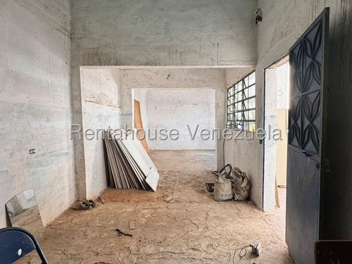 Casa Comercial En Venta El Paraiso Mls #25-18189 Bm