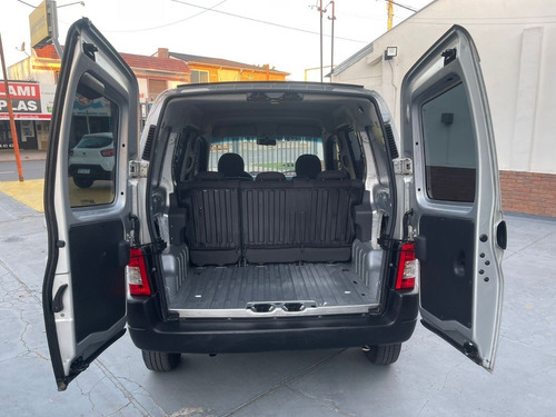 Imagen 11 de 14 de Citroen Berlingo 2015 Hdi 92 Bussines Mixto Morenteautos