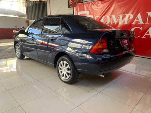 Imagem 6 de 11 de Ford Focus 2.0 L Fc. 2002