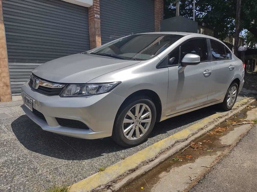 Honda Civic 1.8 Lxs At 140cv 2012