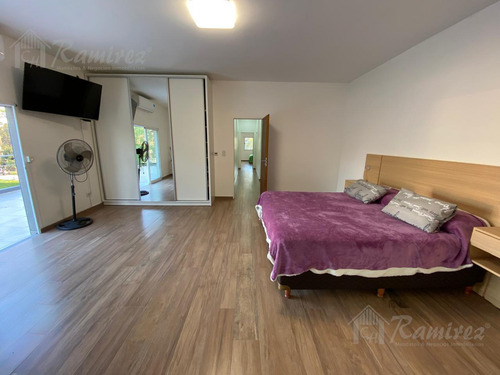 Quinta 4 Ambientes En Venta - Francisco Alvarez, Moreno