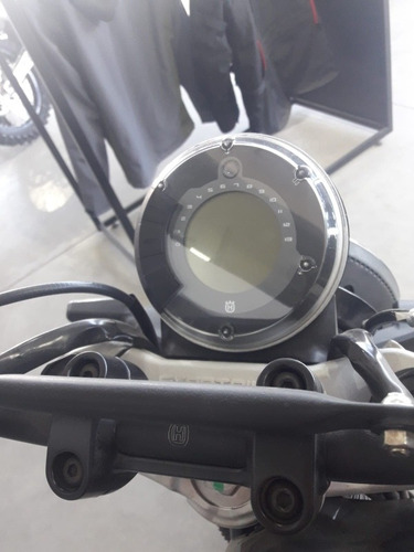 Imagen 2 de 15 de Husqvarna Svartpilen 401 - Dolar Preferencial - Motoswift
