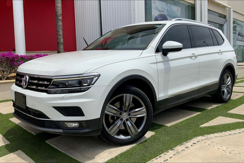 Volkswagen Tiguan HIGHLINE 2.0 LTS DSG