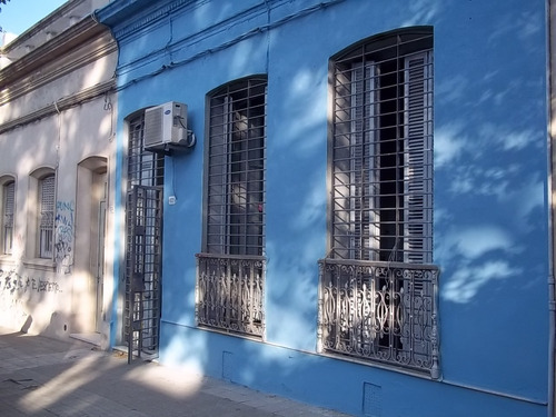 Venta De Casa En La Calle Maldonado Esq Minas