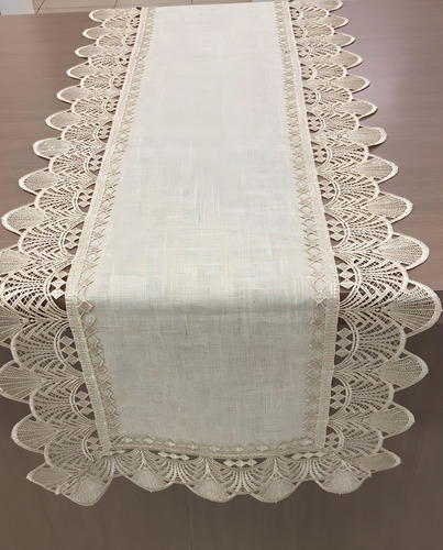 Caminho De Mesa Bordado 45 X 1,40 Bege 013 Multi Trade