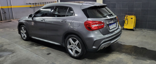 Mercedes-Benz Clase GLA 1.6 Gla250 Amg-line 211cv