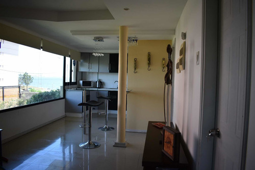 Imagen 2 de 13 de Casa Con Vista Al Mar , Piscina , 3 Dormitorios , 3 Baños
