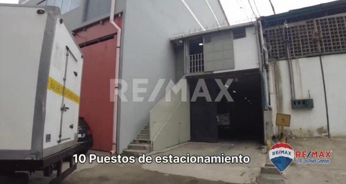 A Tan Solo 5 Minutos De Las Mercedes. Venta De Galpon Industrial En La Zona Industrial La Naya, Baruta, 980 Mts. Para Desarrollar Cualquier Industria. Cuenta Con Una Cava De Refrigeracion De 28 Mts