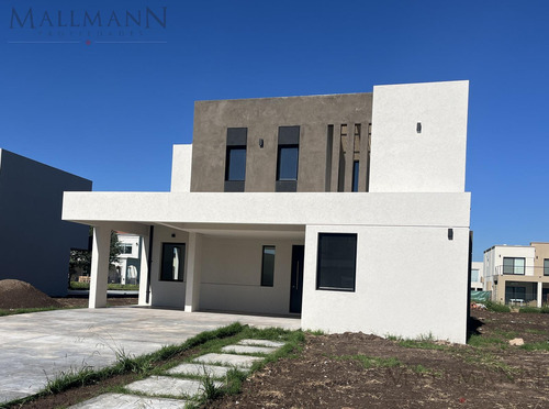 Casa En Venta A Estrenar En Chateau Pilar | Posible Financiación  | Mallmann Propiedades