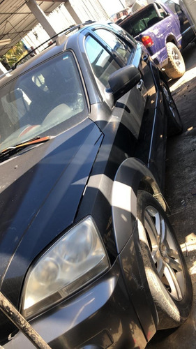 Imagem 6 de 7 de (19) Sucata Kia Sorento 3.5 V6 2004 (retirada Peças)