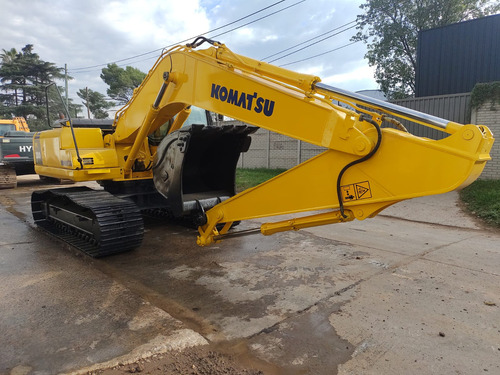 Excavadora Komatsu Pc 200 - 8