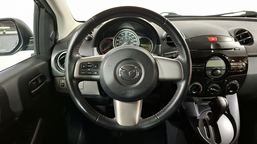 Mazda Mazda 2 1.5 TOURING TA