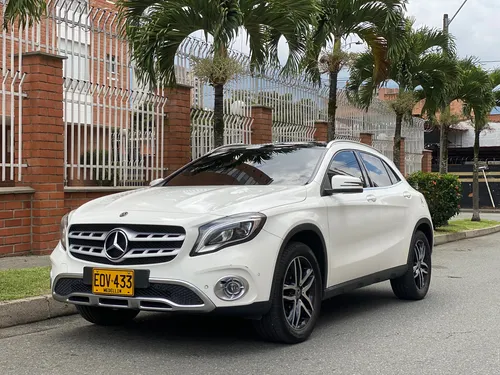 Mercedes-Benz Clase GLA 1.6 Urban