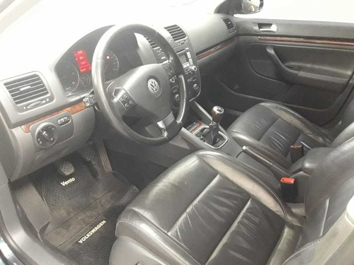 Imagen 4 de 6 de Volkswagen Vento 1.9 I Luxury 2009