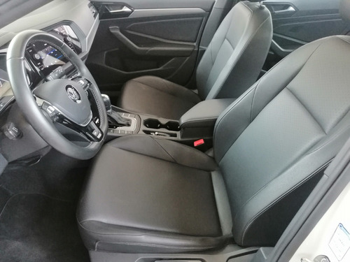 Imagen 7 de 9 de Volkswagen Jetta 2019 Rline 1.4 Turbo