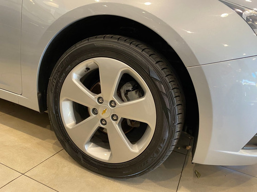 Imagem 3 de 6 de Chevrolet Cruze 1.8 Lt 16v Flex 4p Manual
