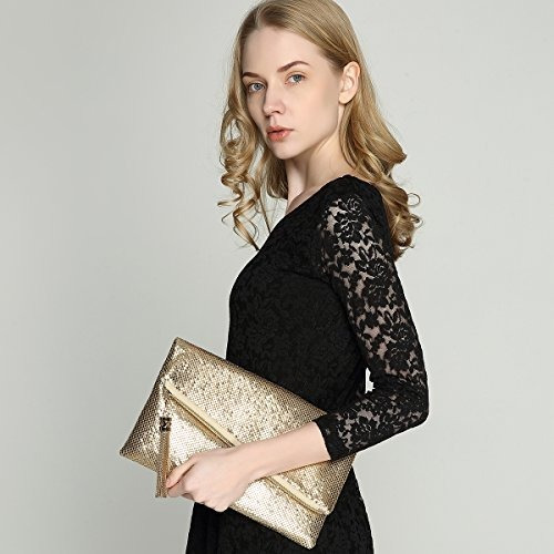 Cartera De Mano De Malla Metalica Dorada Por Rovoyce