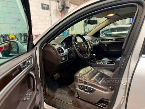 Volkswagen Touareg 3.6 V6 Tiptronic Climatronic 4x4 At